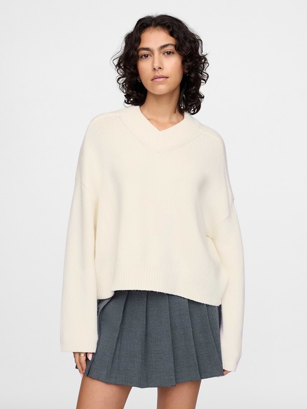 Gap Knit V Neck Sweater